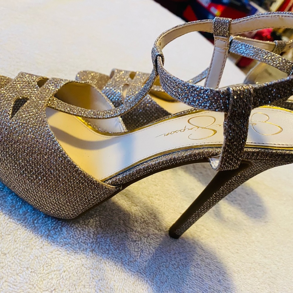 Brand New Heels By JESSICA SIMPSON - Heel Height Is 5 Inches - Size 8 M - box 21 - Picture 4 of 6
